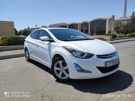 Hyundai Elantra 2015