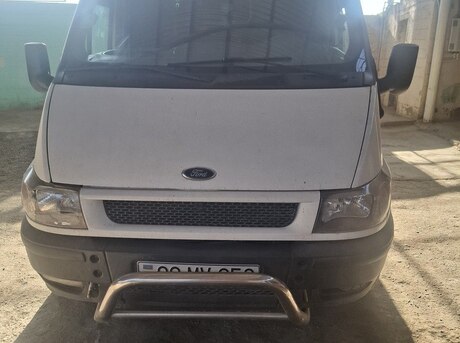Ford Transit 2000