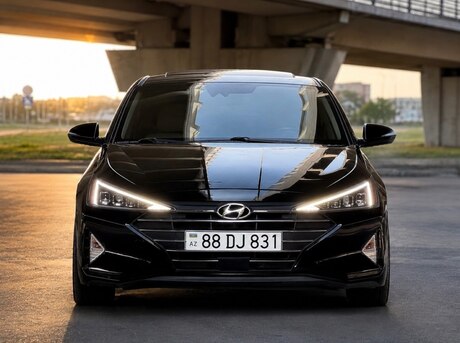 Hyundai Elantra 2020
