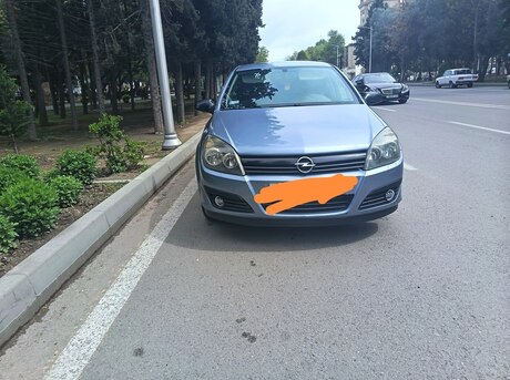 Opel Astra 2005