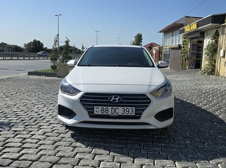 Hyundai Accent 2021