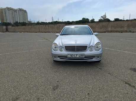 Mercedes E 200 2004