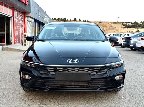 Hyundai Elantra 2026