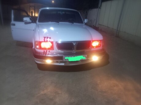 GAZ 3110 2003