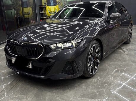 BMW i5 2023