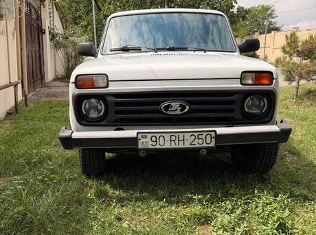 LADA (VAZ) Niva 2013