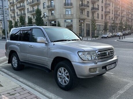 Toyota Land Cruiser 2001