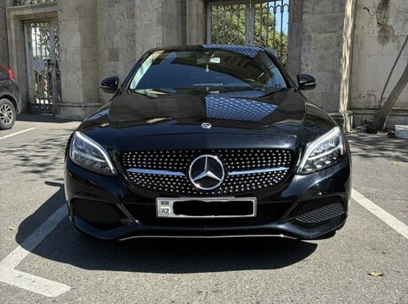 Mercedes C 300 2019