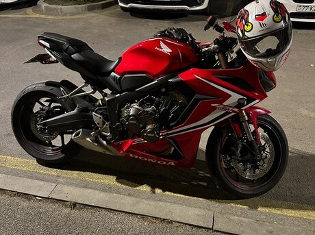 Honda CB650R 2019