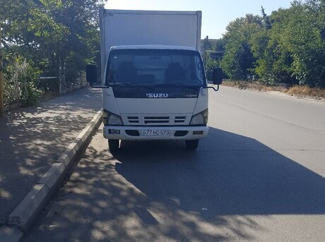 Isuzu NPR 66 P 2008