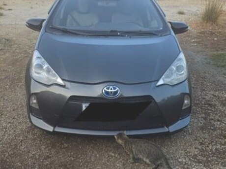 Toyota Prius C 2012
