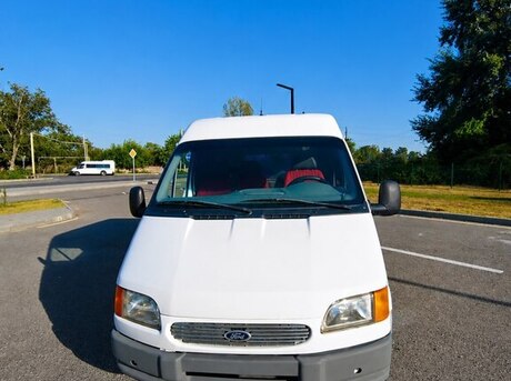 Ford Transit 1999
