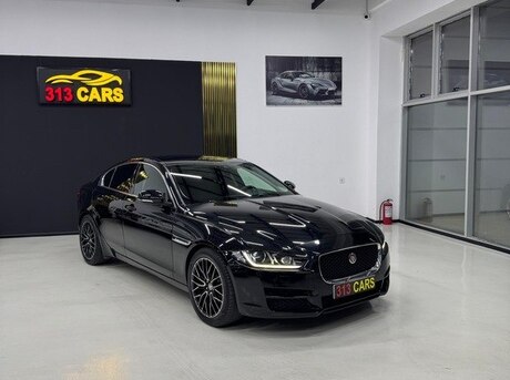 Jaguar XE 2016