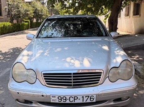 Mercedes C 270 2001