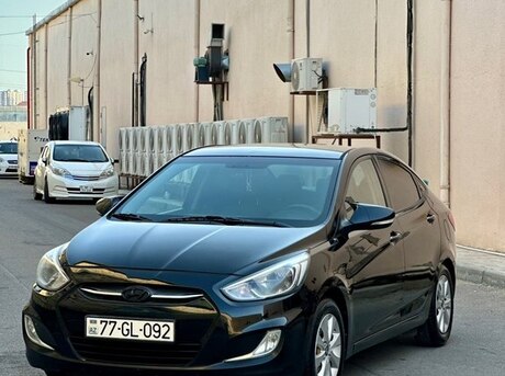 Hyundai Accent 2015