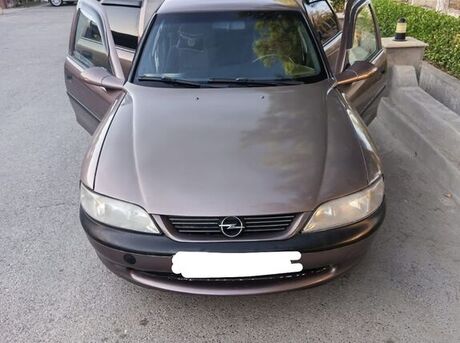 Opel Vectra 1998