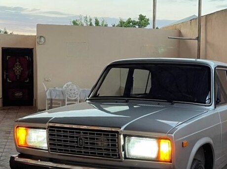 LADA (VAZ) 2107 2010