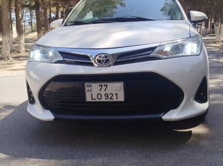 Toyota Corolla Fielder 2018