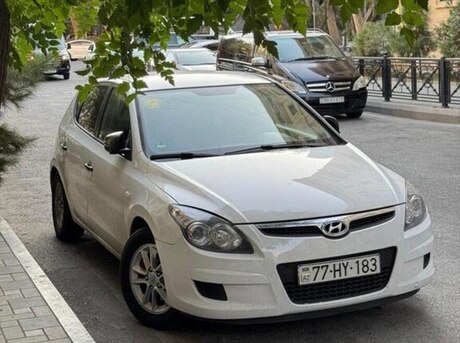 Hyundai i30 2009