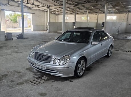 Mercedes E 320 2003