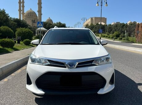 Toyota Corolla Fielder 2020