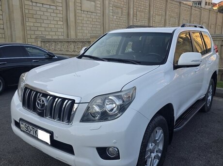 Toyota Land Cruiser Prado 2012