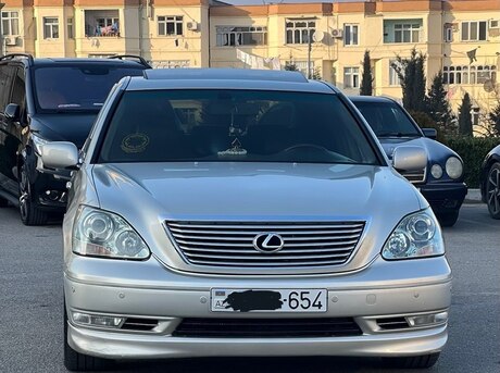 Lexus LS 430 2004