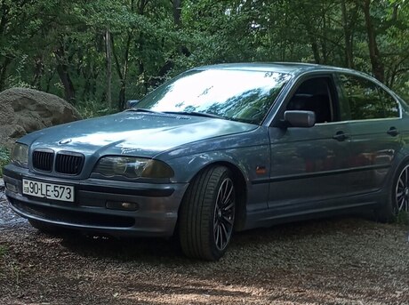 BMW 320 2000