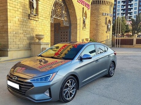 Hyundai Elantra 2019
