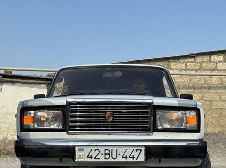 LADA (VAZ) 2107 2004