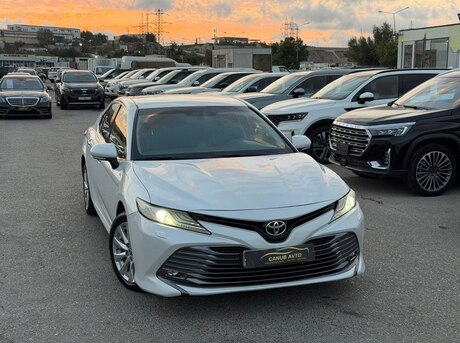 Toyota Camry 2018