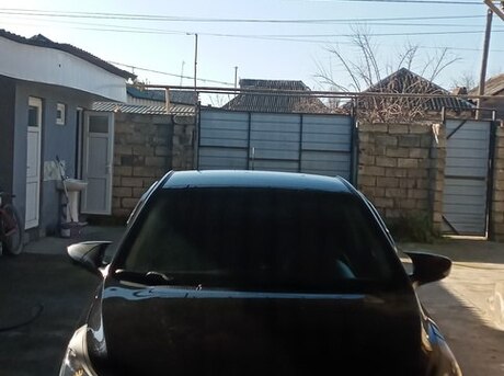 Hyundai Accent 2015