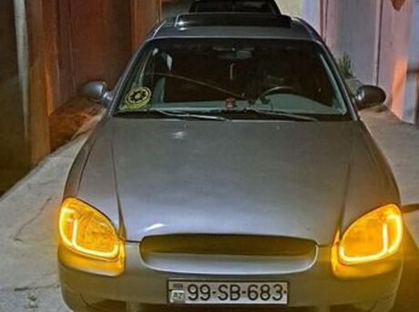 Hyundai Sonata 2000