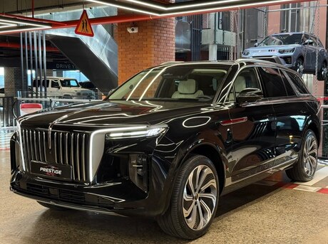 Hongqi E-HS9 2022