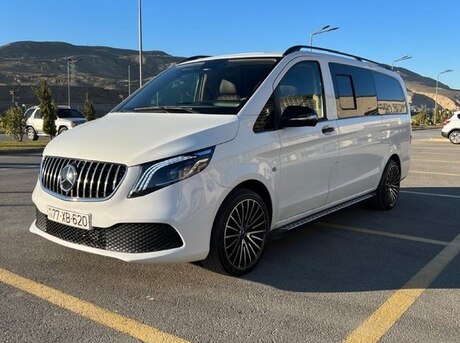 Mercedes  2018