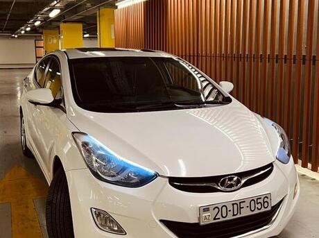 Hyundai Elantra 2013