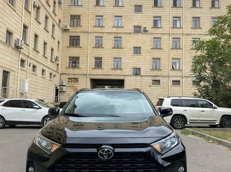 Toyota RAV4 2019