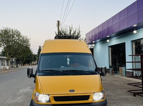 Ford Transit 2001
