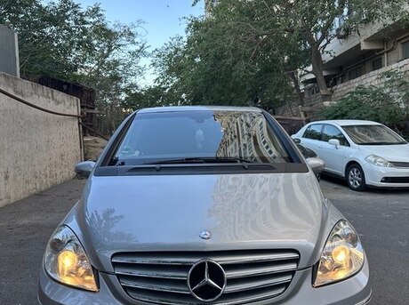 Mercedes B 150 2006