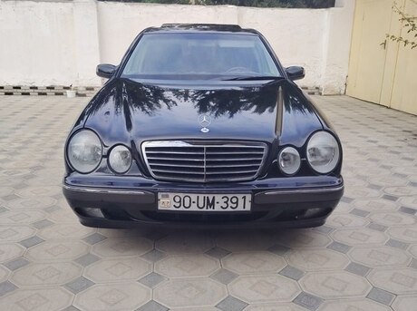 Mercedes E 240 2001