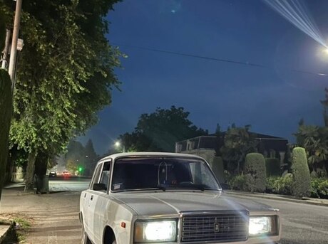 LADA (VAZ) 2107 2002