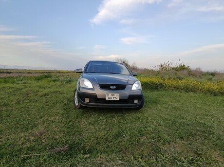 Kia Rio 2006