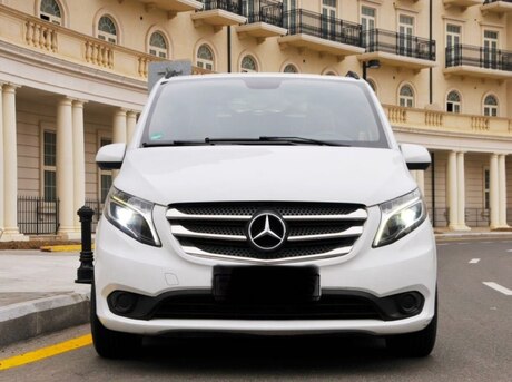 Mercedes  2015