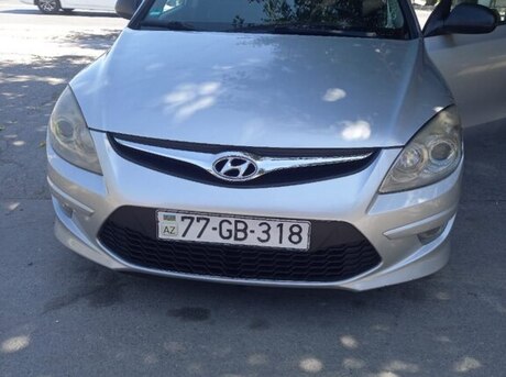Hyundai i30 2010
