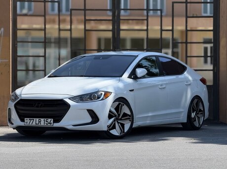 Hyundai Elantra 2016