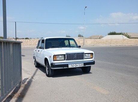 LADA (VAZ) 2107 2001