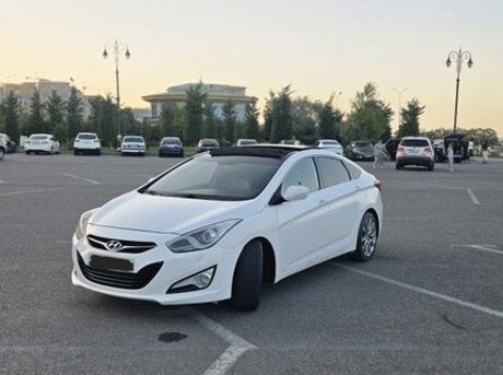 Hyundai i40 2011