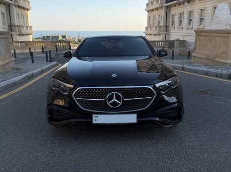 Mercedes E 300 e 2024