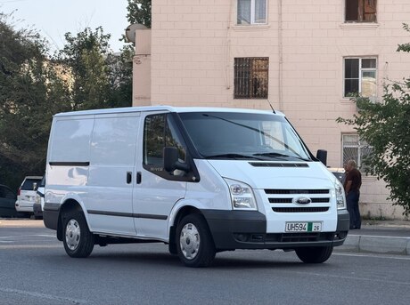 Ford Transit 2011
