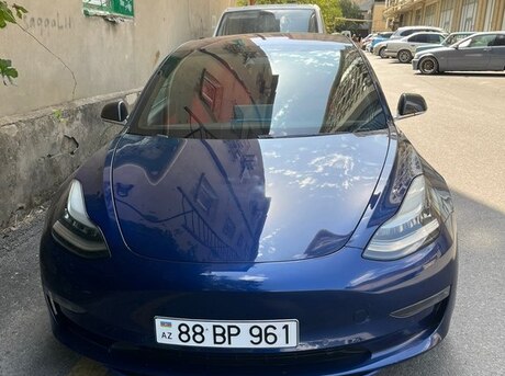 Tesla Model 3 2018